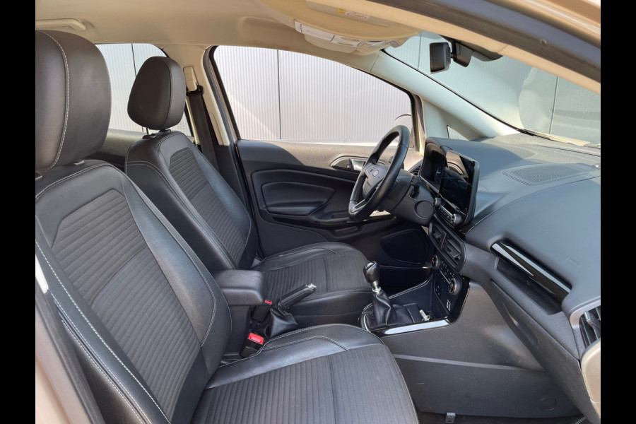 Ford EcoSport 1.0 EcoBoost Titanium / Camera / Navigatie