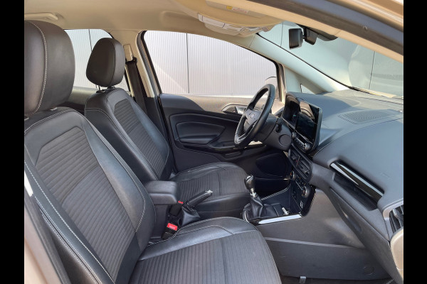 Ford EcoSport 1.0 EcoBoost Titanium / Camera / Navigatie
