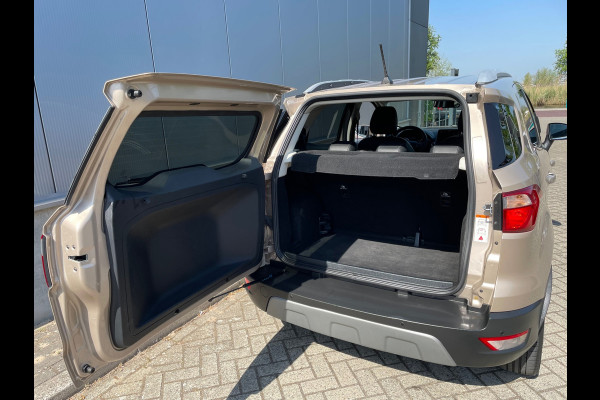 Ford EcoSport 1.0 EcoBoost Titanium / Camera / Navigatie