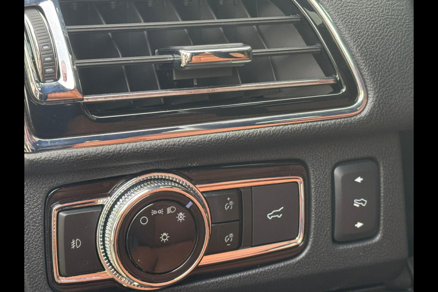 Lincoln Navigator 3.5L V6 Lang Preferred