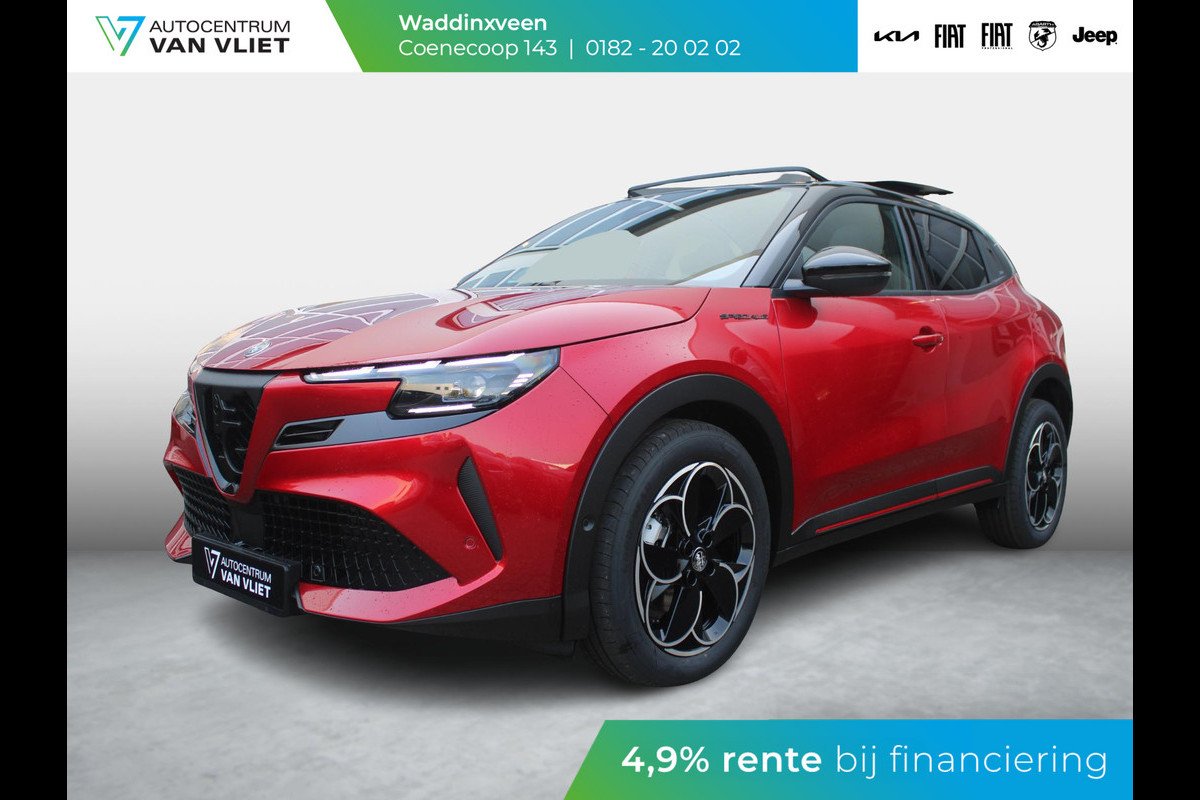 Alfa Romeo junior Elettrica Speciale 54 kWh | Uit voorraad leverbaar | Schuif/Kanteldak | Pack Techno | Brera Red | Dak Zwart Alfa Romeo junior Elettrica Speciale 54 kWh | Uit voorraad leverbaar | Schuif/Kanteldak | Pack Techno | Brera Red | Dak Zwart