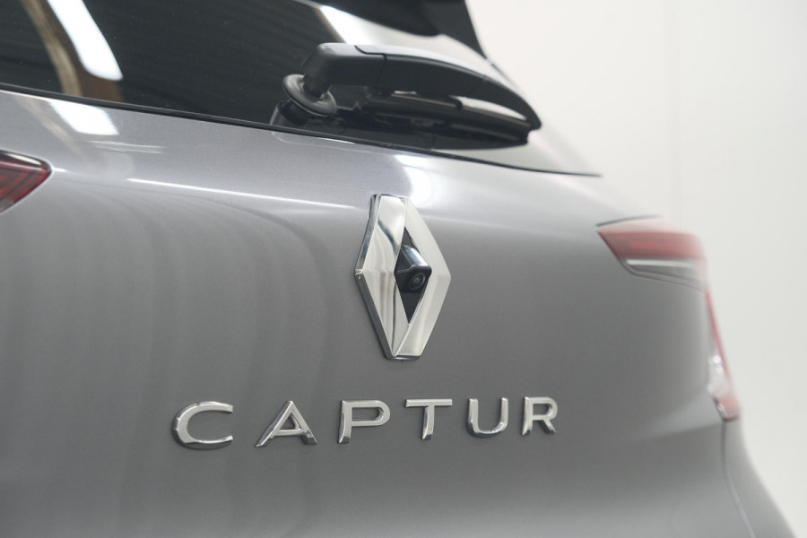 Renault Captur TCe 90 Techno | 360 Camera | Navigatie | 9.3 Inch Groot Scherm | Apple Carplay | Parkeersensoren