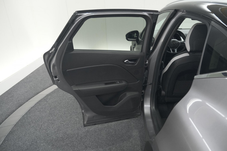 Renault Captur TCe 90 Techno | 360 Camera | Navigatie | 9.3 Inch Groot Scherm | Apple Carplay | Parkeersensoren