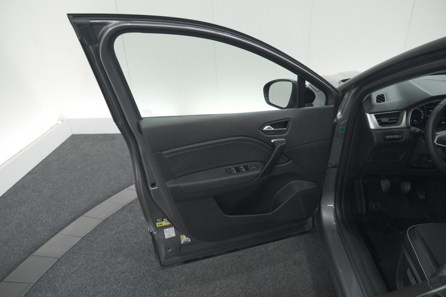 Renault Captur TCe 90 Techno | 360 Camera | Navigatie | 9.3 Inch Groot Scherm | Apple Carplay | Parkeersensoren