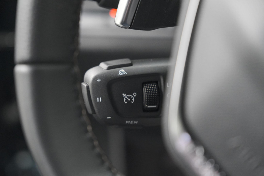 Peugeot 3008 HYbrid 136 e-DCS6 GT | 360 Camera | Adaptieve Cruise Control | Dodehoekdetectie