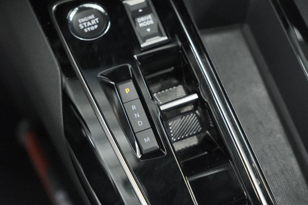 Peugeot 3008 HYbrid 136 e-DCS6 GT | 360 Camera | Adaptieve Cruise Control | Dodehoekdetectie
