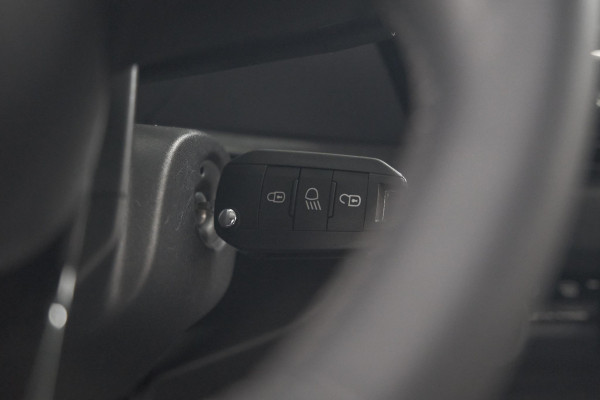 Citroën Ë-C4 Feel Pack 50 kWh | Camera | Navigatie | Apple Carplay | Parkeersensoren