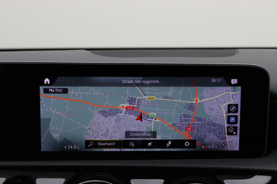 Mercedes-Benz A-Klasse 160 Business Solution AMG Panoramadak, Camera, Cruise, Apple Carplay, Virtual Cockpit, LED, 18''