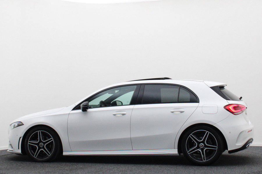Mercedes-Benz A-Klasse 160 Business Solution AMG Panoramadak, Camera, Cruise, Apple Carplay, Virtual Cockpit, LED, 18''