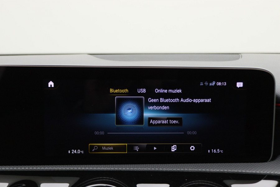 Mercedes-Benz A-Klasse 160 Business Solution AMG Panoramadak, Camera, Cruise, Apple Carplay, Virtual Cockpit, LED, 18''
