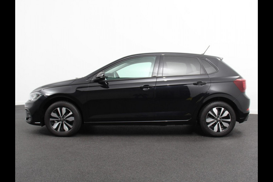Volkswagen Polo 1.0 TSI Move Navigatie App Connect / Android Auto / Apple Carplay Climate Control Parkeer sensoren Lichtmetalen Velgen Dab Digitale Cockpit
