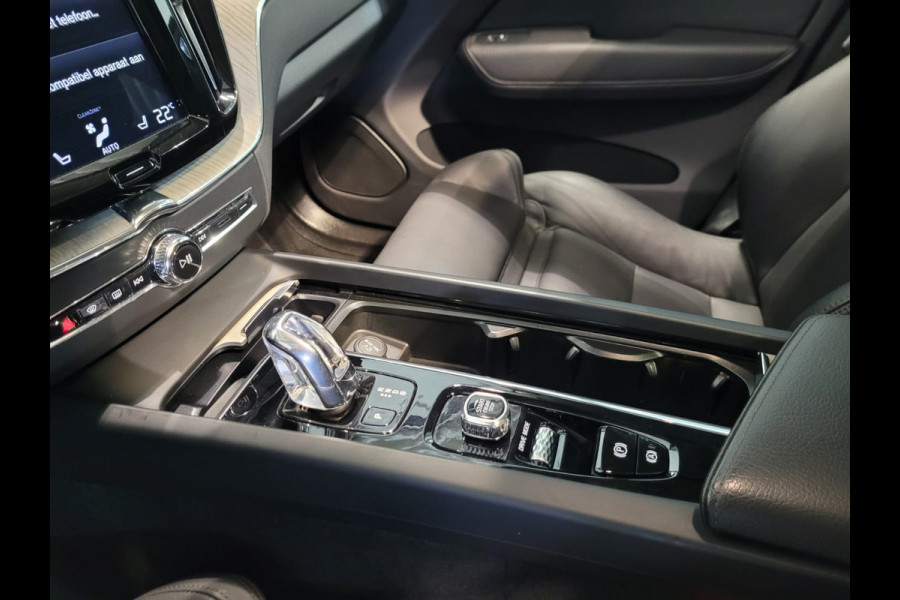 Volvo XC60 T8 Aut. Inscription ACC Stoelverwarming Leder 390pk