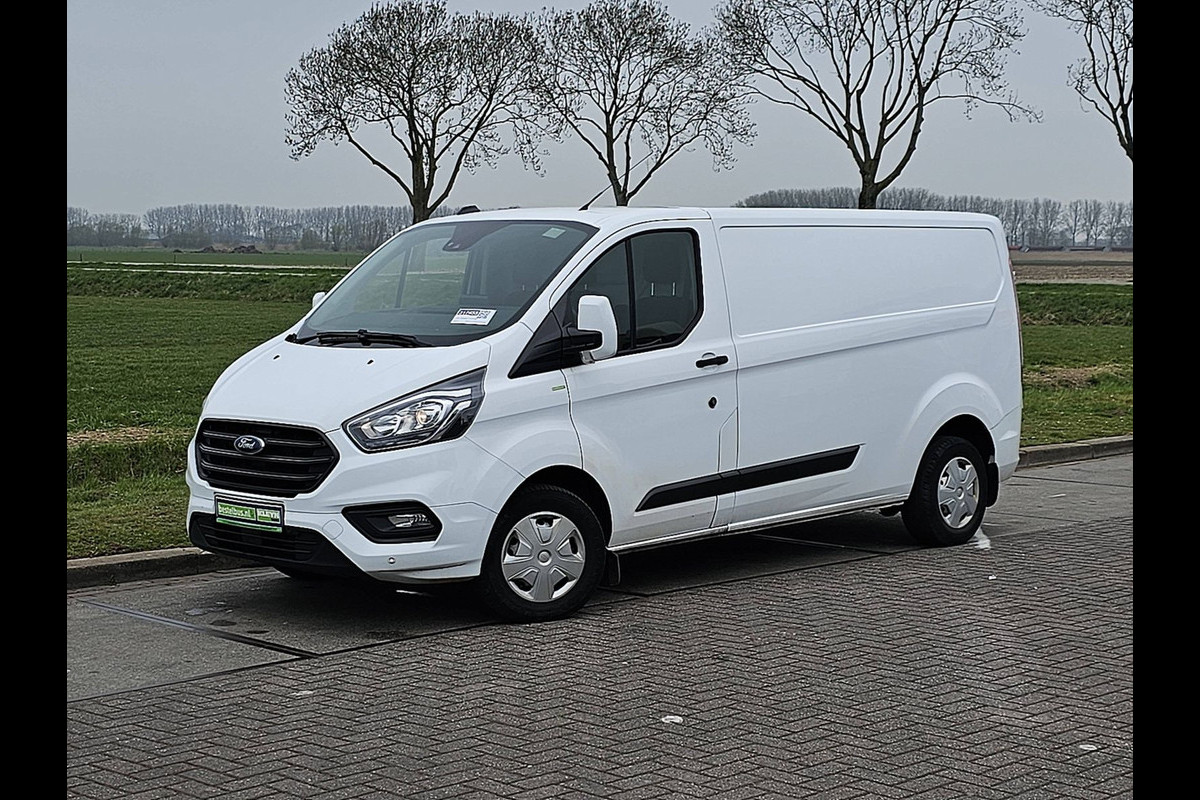 Ford Transit Custom 300 2.0 TDCI L2H1 Navi Euro6 Airco Euo6 3-Zits Oh-Historie 1e Eigenaar! Ford Transit Custom 300 2.0 TDCI L2H1 Navi Euro6 Airco Euo6 3-Zits Oh-Historie 1e Eigenaar!