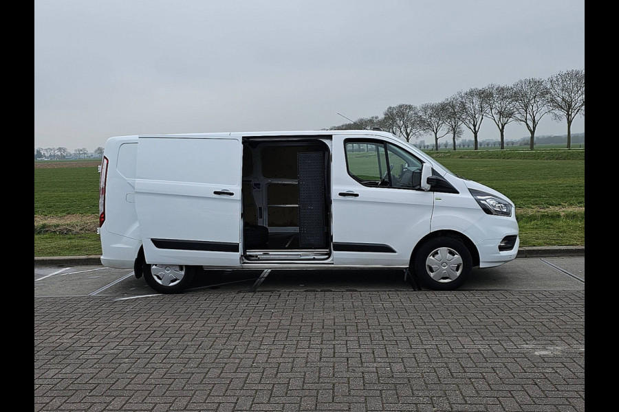Ford Transit Custom 300 2.0 TDCI L2H1 Navi Euro6 Airco Euo6 3-Zits Oh-Historie 1e Eigenaar!