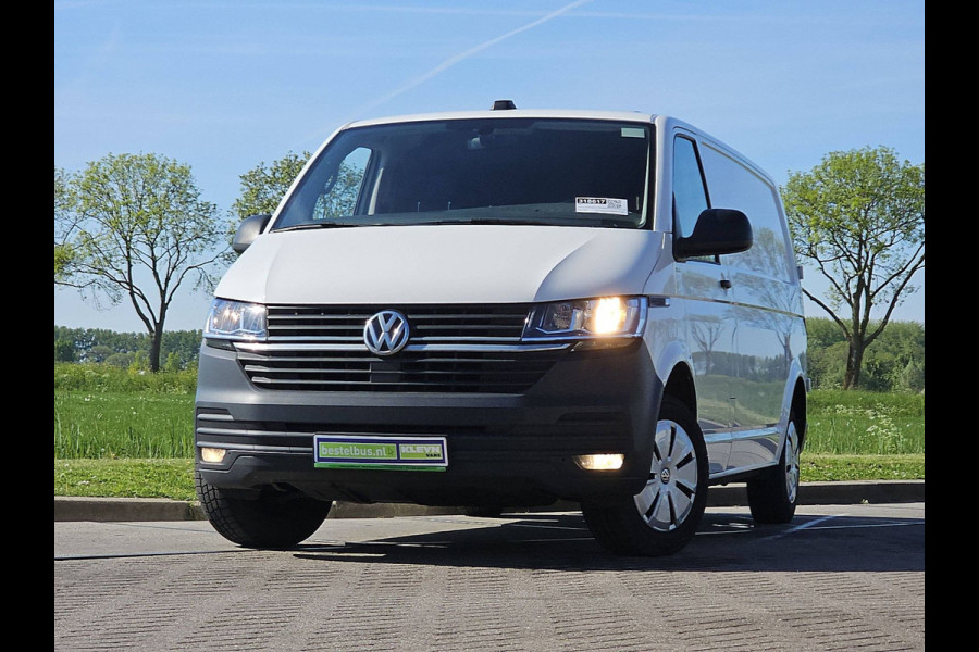 Volkswagen Transporter 2.0 T6.1 L2H1 Navi Euro6 Airco 110Pk Pdc NAP 1e Eigenaar!
