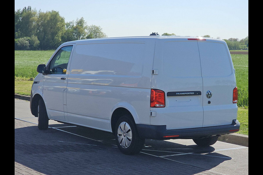 Volkswagen Transporter 2.0 T6.1 L2H1 Navi Euro6 Airco 110Pk Pdc NAP 1e Eigenaar!