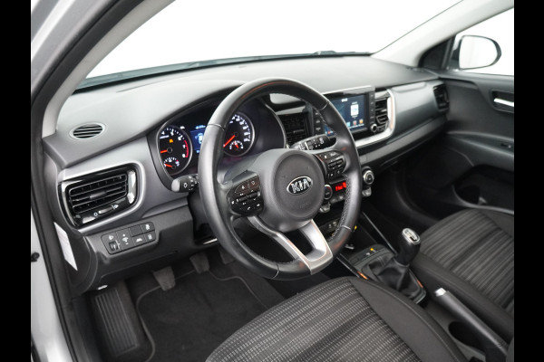 Kia Stonic 1.0 T-GDi DynamicPlusLine Apple Carplay/Android Auto - Cruise Control - Climate Control - Navigatiesysteem - Fabrieksgarantie tot 12-2026