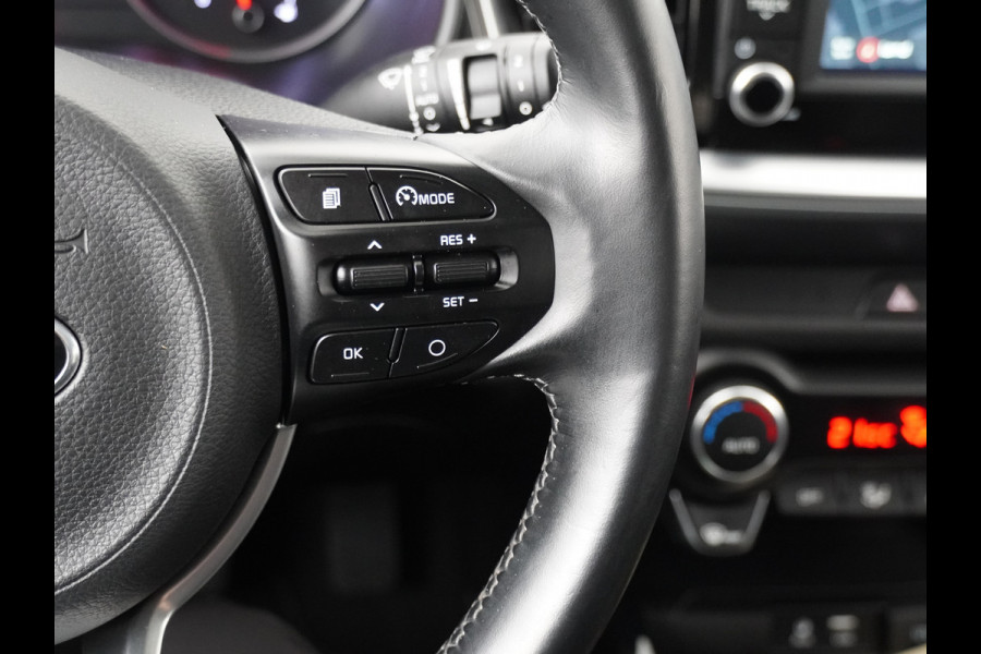 Kia Stonic 1.0 T-GDi DynamicPlusLine Apple Carplay/Android Auto - Cruise Control - Climate Control - Navigatiesysteem - Fabrieksgarantie tot 12-2026