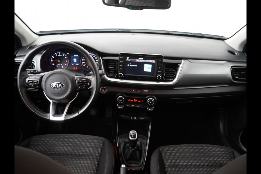 Kia Stonic 1.0 T-GDi DynamicPlusLine Apple Carplay/Android Auto - Cruise Control - Climate Control - Navigatiesysteem - Fabrieksgarantie tot 12-2026