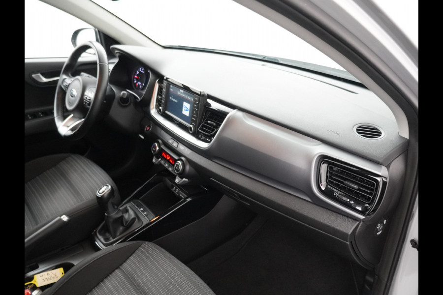 Kia Stonic 1.0 T-GDi DynamicPlusLine Apple Carplay/Android Auto - Cruise Control - Climate Control - Navigatiesysteem - Fabrieksgarantie tot 12-2026