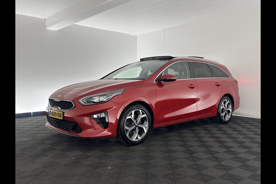 Kia Ceed Sportswagon 1.4 T-GDi ExecutiveLine Aut. *PANO | FULL-LEATHER | ADAPT.CRUISE | FULL-LED | MEMORY-PACK | DIGI-COCKPIT | JBL-SOUND | BLINDSPOT | KEYLESS | COOLED/HEATED-COMFORT-SEATS | NAVI-FULLMAP | LANE-ASSIST | 17''ALU*