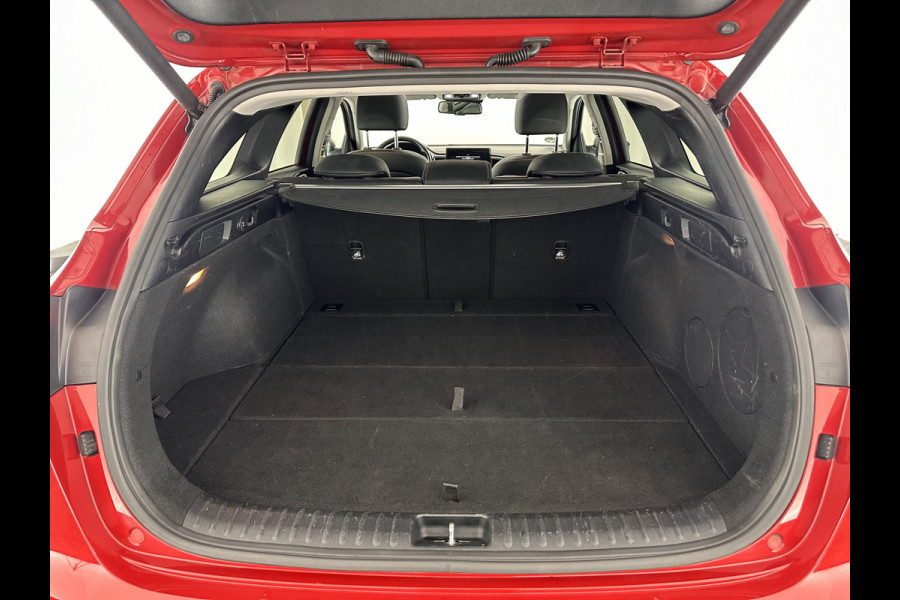 Kia Ceed Sportswagon 1.4 T-GDi ExecutiveLine Aut. *PANO | FULL-LEATHER | ADAPT.CRUISE | FULL-LED | MEMORY-PACK | DIGI-COCKPIT | JBL-SOUND | BLINDSPOT | KEYLESS | COOLED/HEATED-COMFORT-SEATS | NAVI-FULLMAP | LANE-ASSIST | 17''ALU*
