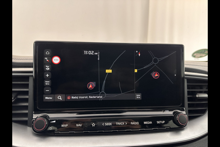Kia Ceed Sportswagon 1.4 T-GDi ExecutiveLine Aut. *PANO | FULL-LEATHER | ADAPT.CRUISE | FULL-LED | MEMORY-PACK | DIGI-COCKPIT | JBL-SOUND | BLINDSPOT | KEYLESS | COOLED/HEATED-COMFORT-SEATS | NAVI-FULLMAP | LANE-ASSIST | 17''ALU*