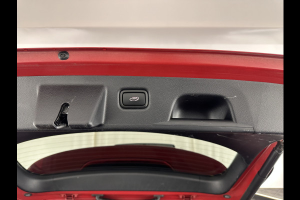 Kia Ceed Sportswagon 1.4 T-GDi ExecutiveLine Aut. *PANO | FULL-LEATHER | ADAPT.CRUISE | FULL-LED | MEMORY-PACK | DIGI-COCKPIT | JBL-SOUND | BLINDSPOT | KEYLESS | COOLED/HEATED-COMFORT-SEATS | NAVI-FULLMAP | LANE-ASSIST | 17''ALU*