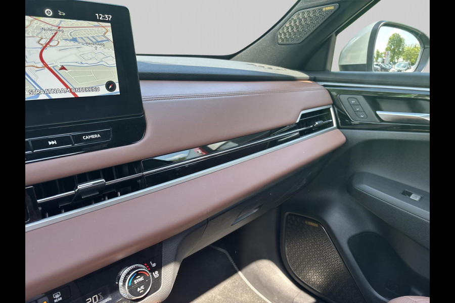Mitsubishi Outlander 2.4 PHEV Instyle+  Is  binnen / direct rijden