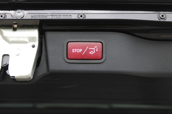 Mercedes-Benz Eqv 300 L2 / AMG / New Model / 7/8-Persoons / Luchtvering / Led / Electr Stoelen / Vol Opties / NIEUW!!