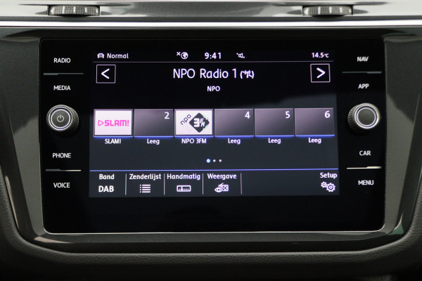 Volkswagen Tiguan 1.5 TSI ACT Highline Business R Leer, Panoramadak, ACC, Camera, Apple Carplay, DAB, PDC, Trekhaak, 19''