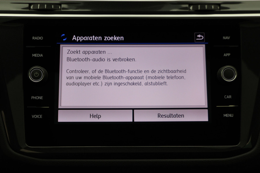 Volkswagen Tiguan 1.5 TSI ACT Highline Business R Leer, Panoramadak, ACC, Camera, Apple Carplay, DAB, PDC, Trekhaak, 19''