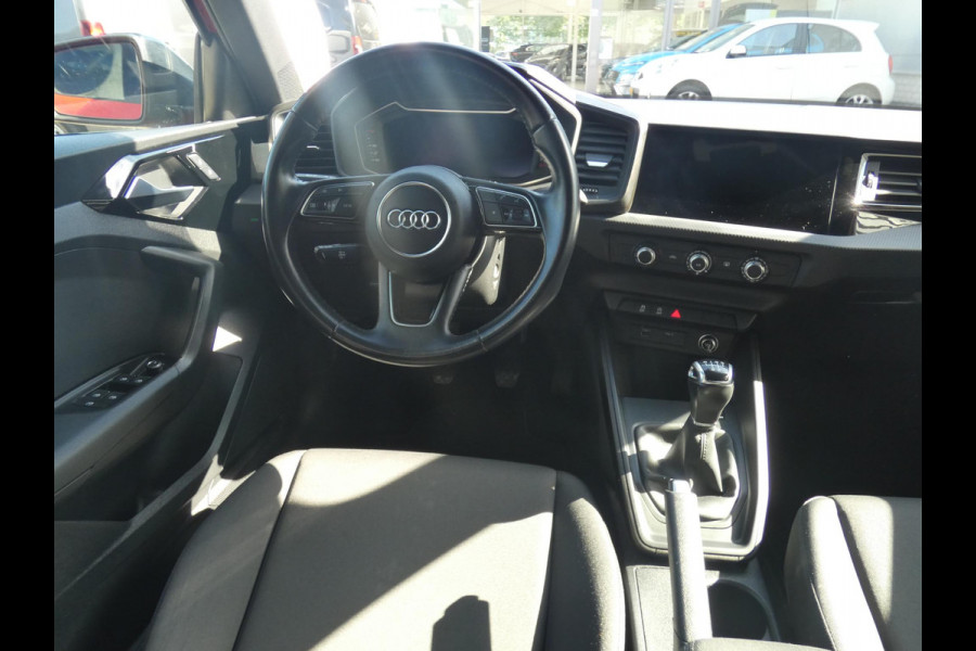 Audi A1 Sportback 25 TFSI epic | NAVIGATIE |