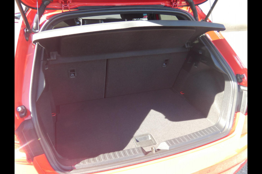 Audi A1 Sportback 25 TFSI epic | NAVIGATIE |