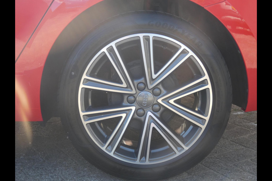 Audi A1 Sportback 25 TFSI epic | NAVIGATIE |