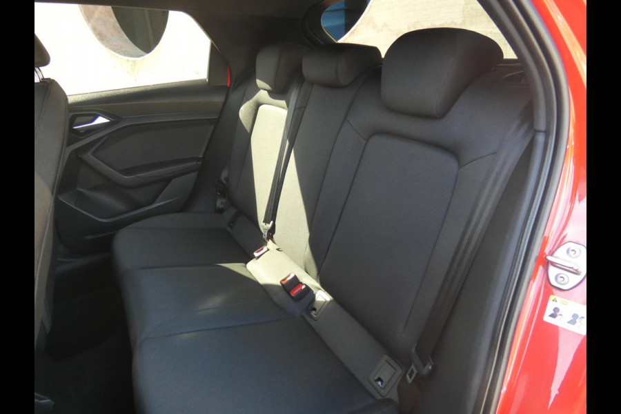 Audi A1 Sportback 25 TFSI epic | NAVIGATIE |
