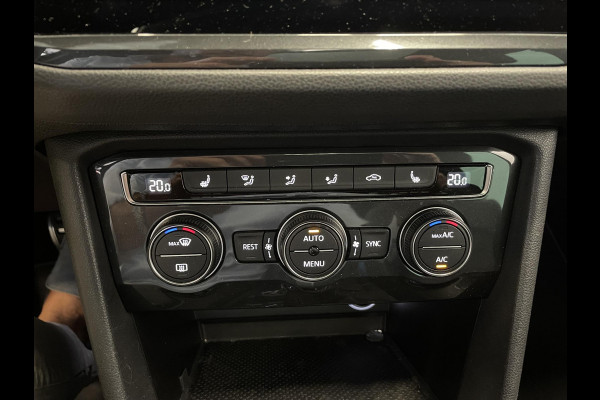 Volkswagen Tiguan 2.0 TSI 4Motion R-line Highline Business Panoramadak Trekhaak Navigatie Apple Carplay/Android Auto Camera Parkeersensoren Adaptive Cruise Control Stoelverwarming Elektrische achterklep Leder Climate Control