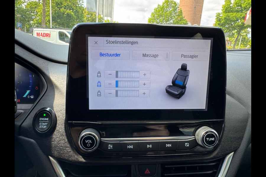 Ford Puma 1.0 EcoBoost 125 Automaat Titanium X Pano / Trekhaak afn. / Stoel, stuur & voorruit verw. / Stoelmassage