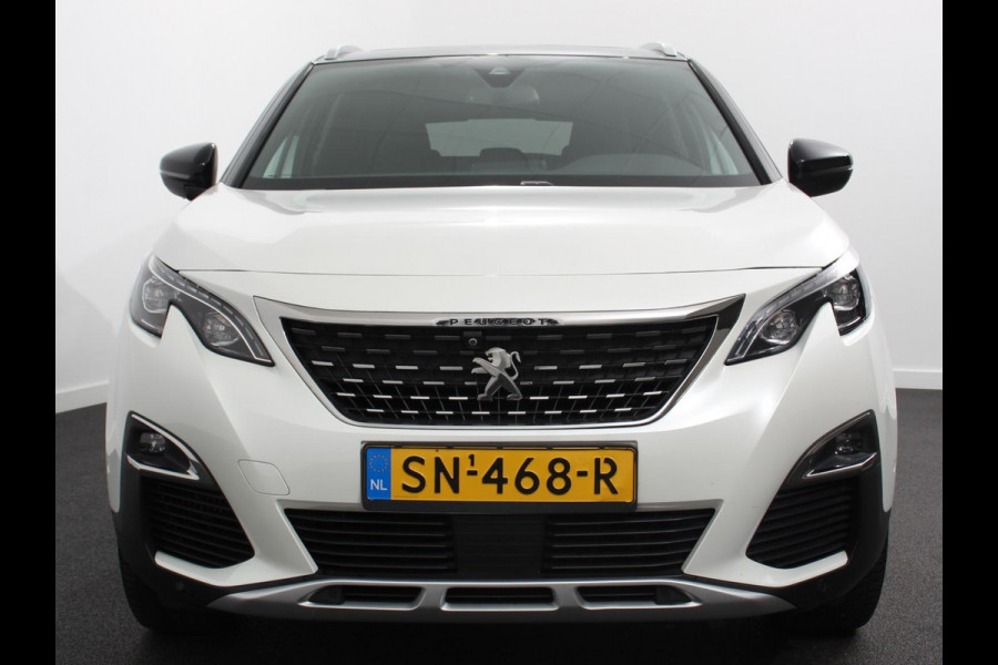 Peugeot 3008 1.6 e-THP GT Line Panorama dak Navigatie Lederen bekleding Cruise control Memory seats Camera Parkeer sensoren
