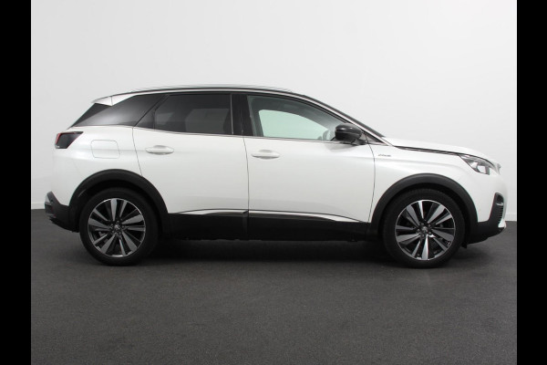 Peugeot 3008 1.6 e-THP GT Line Panorama dak Navigatie Lederen bekleding Cruise control Memory seats Camera Parkeer sensoren
