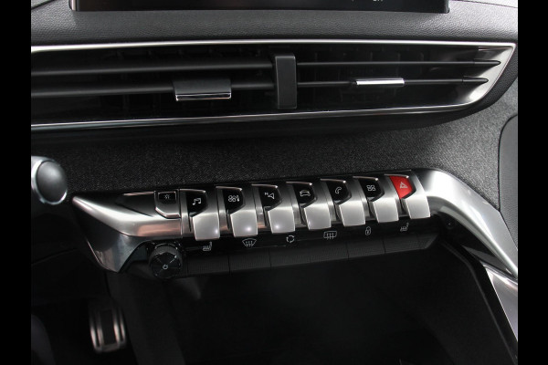 Peugeot 3008 1.6 e-THP GT Line Panorama dak Navigatie Lederen bekleding Cruise control Memory seats Camera Parkeer sensoren