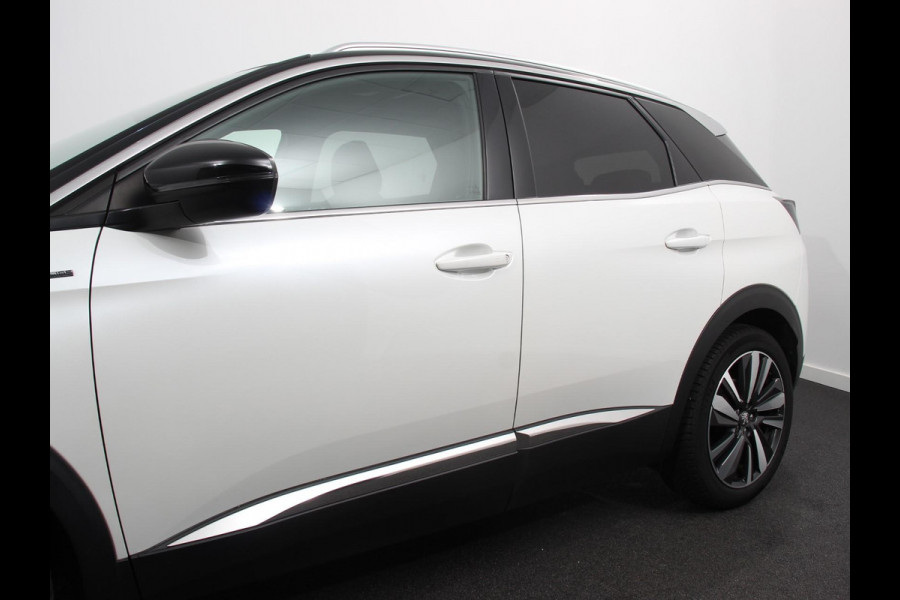 Peugeot 3008 1.6 e-THP GT Line Panorama dak Navigatie Lederen bekleding Cruise control Memory seats Camera Parkeer sensoren