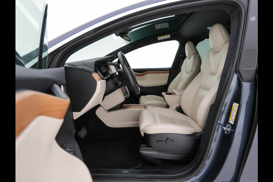 Tesla Model X Long Range [ 7-Pers ] Aut.*PANO-WINDOW | AUTO-PILOT | FULL-NAPPA-LEATHER | ADAPT.CRUISE | NAVI-FULLMAP | CCS-FASTLOADER | FULL-LED | AIR-SUSPENSION | DIGI-COCKPIT | KEYLESS | CAMERA | DAB+ | HEATED-SPORT-SEATS | 2