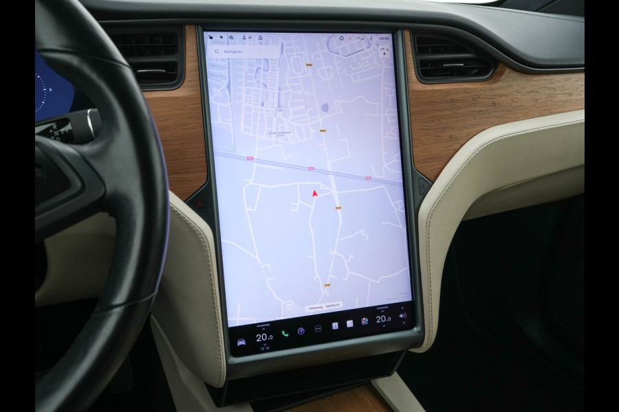 Tesla Model X Long Range [ 7-Pers ] Aut.*PANO-WINDOW | AUTO-PILOT | FULL-NAPPA-LEATHER | ADAPT.CRUISE | NAVI-FULLMAP | CCS-FASTLOADER | FULL-LED | AIR-SUSPENSION | DIGI-COCKPIT | KEYLESS | CAMERA | DAB+ | HEATED-SPORT-SEATS | 2