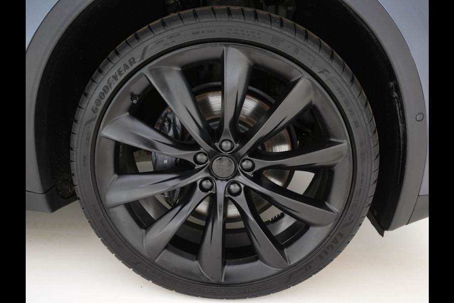 Tesla Model X Long Range [ 7-Pers ] Aut.*PANO-WINDOW | AUTO-PILOT | FULL-NAPPA-LEATHER | ADAPT.CRUISE | NAVI-FULLMAP | CCS-FASTLOADER | FULL-LED | AIR-SUSPENSION | DIGI-COCKPIT | KEYLESS | CAMERA | DAB+ | HEATED-SPORT-SEATS | 2