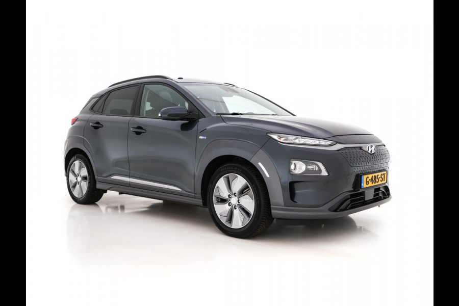 Hyundai Kona EV Premium 64 kWh (INCL-BTW) *PANO | FULL-LEATHER | HEAD-UP | FULL-LED | NAVI-FULLMAP | DAB | ADAPTIVE-CRUISE | KRELL-AUDIO | KEYLESS | CAMERA | BLIND-SPOT | LANE-ASSIST | DIGI-COCKPIT | COMFORT-SEATS | TOWBAR