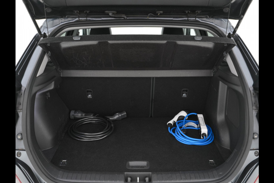 Hyundai Kona EV Premium 64 kWh (INCL-BTW) *PANO | FULL-LEATHER | HEAD-UP | FULL-LED | NAVI-FULLMAP | DAB | ADAPTIVE-CRUISE | KRELL-AUDIO | KEYLESS | CAMERA | BLIND-SPOT | LANE-ASSIST | DIGI-COCKPIT | COMFORT-SEATS | TOWBAR