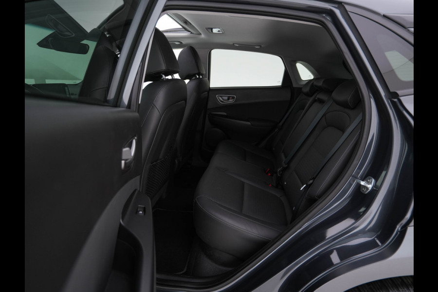 Hyundai Kona EV Premium 64 kWh (INCL-BTW) *PANO | FULL-LEATHER | HEAD-UP | FULL-LED | NAVI-FULLMAP | DAB | ADAPTIVE-CRUISE | KRELL-AUDIO | KEYLESS | CAMERA | BLIND-SPOT | LANE-ASSIST | DIGI-COCKPIT | COMFORT-SEATS | TOWBAR