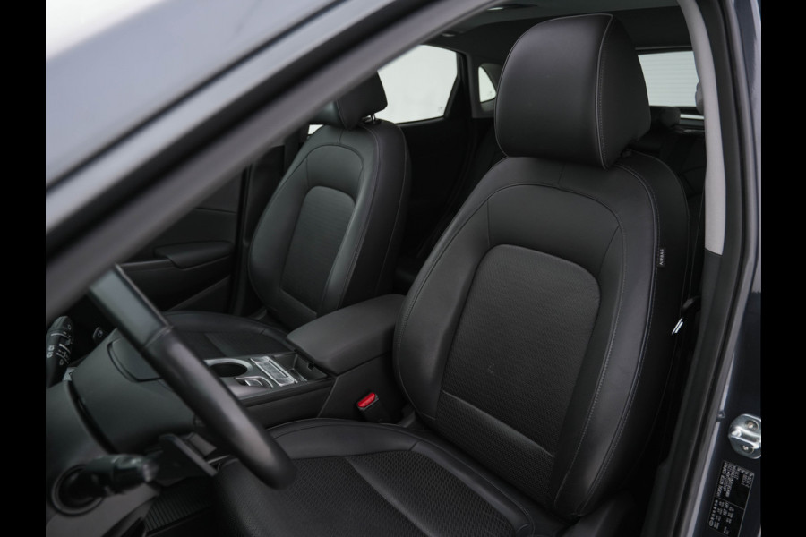 Hyundai Kona EV Premium 64 kWh (INCL-BTW) *PANO | FULL-LEATHER | HEAD-UP | FULL-LED | NAVI-FULLMAP | DAB | ADAPTIVE-CRUISE | KRELL-AUDIO | KEYLESS | CAMERA | BLIND-SPOT | LANE-ASSIST | DIGI-COCKPIT | COMFORT-SEATS | TOWBAR