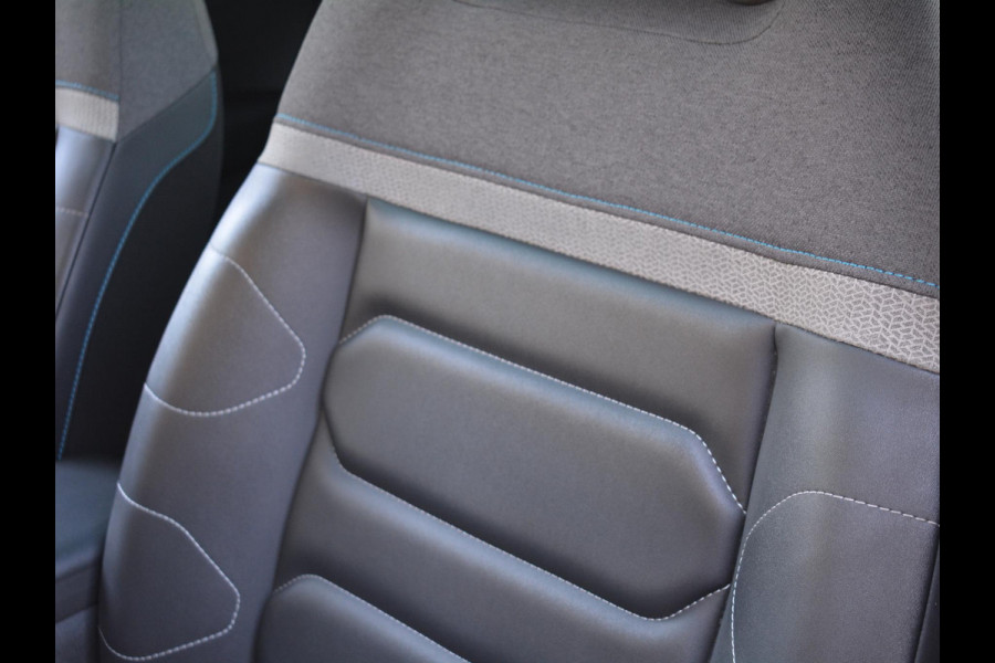 Citroën C4 1.2 Turbo 130pk Automaat Shine | Panoramadak | Hifi installatie |